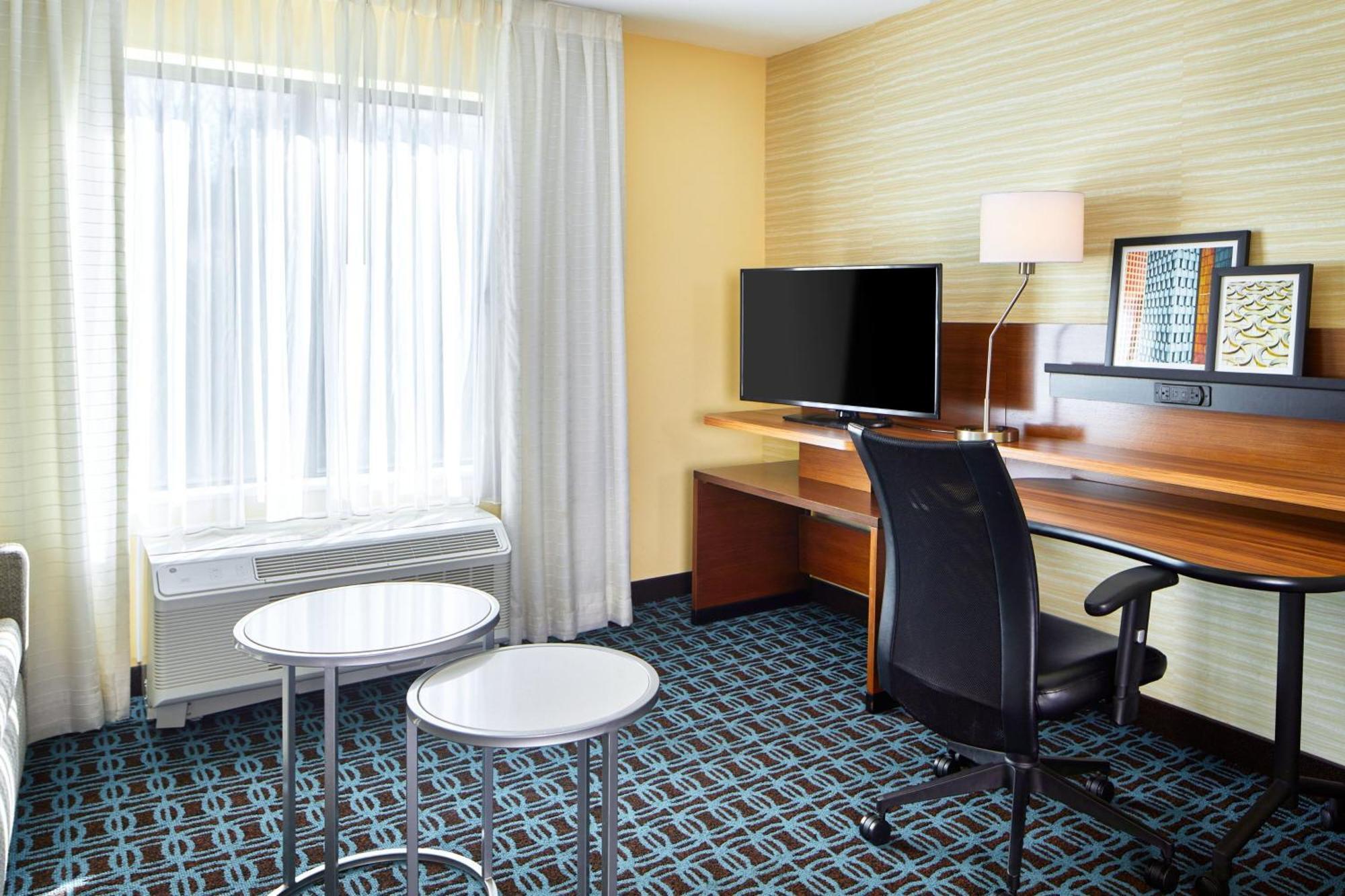 Fairfield Inn & Suites By Marriott Atlanta Lithia Springs Exterior photo