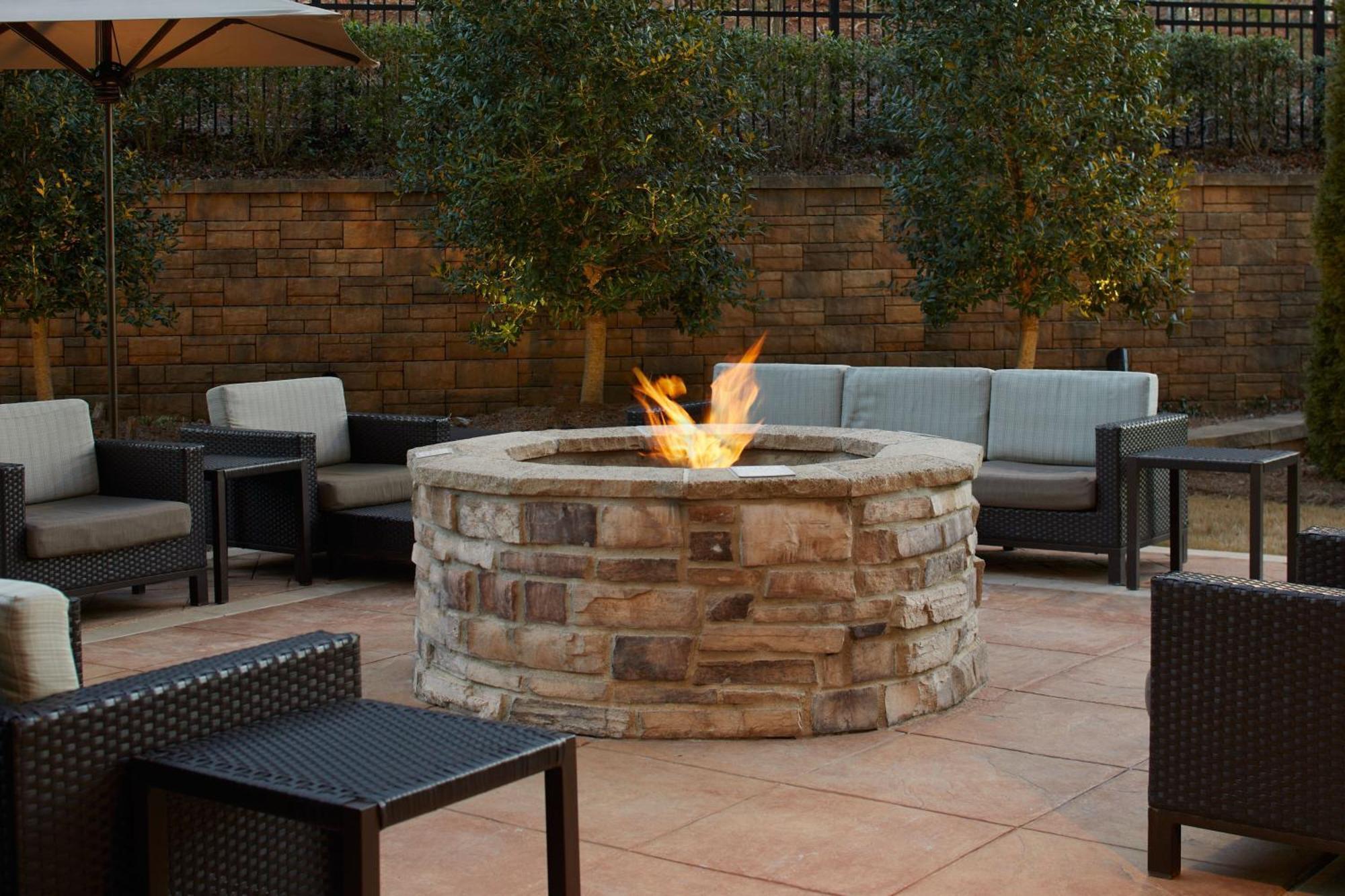 Fairfield Inn & Suites By Marriott Atlanta Lithia Springs Exterior photo