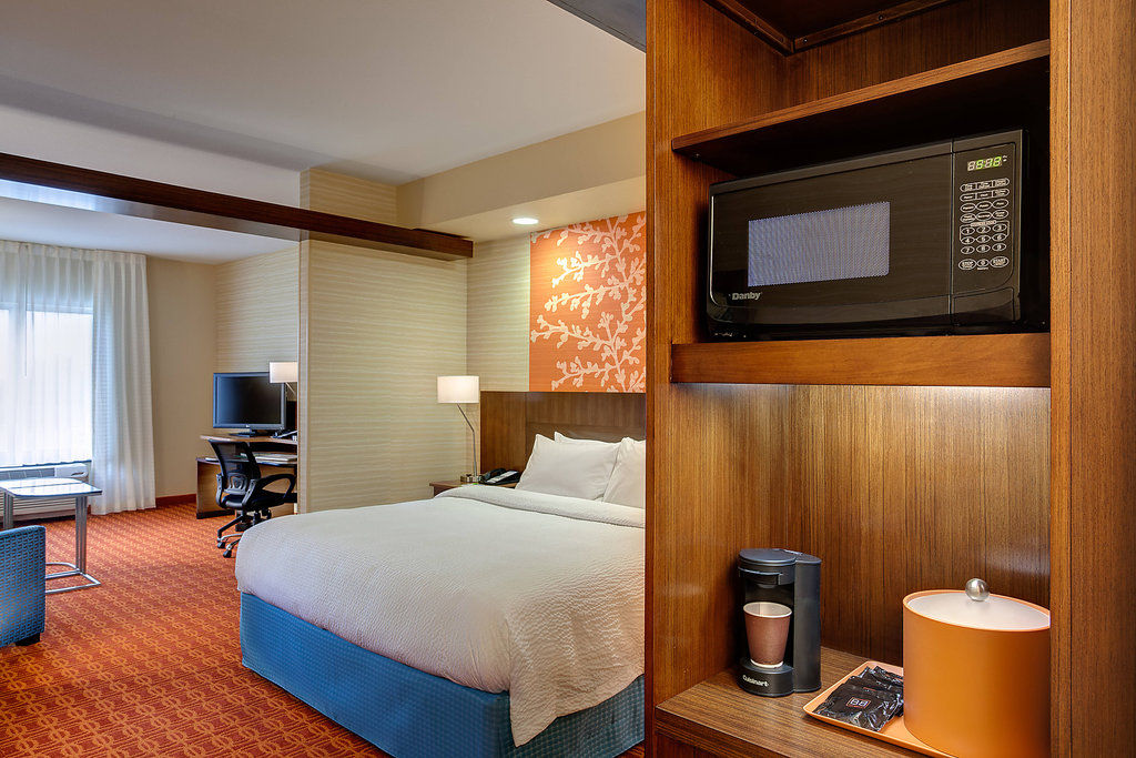 Fairfield Inn & Suites By Marriott Atlanta Lithia Springs Exterior photo